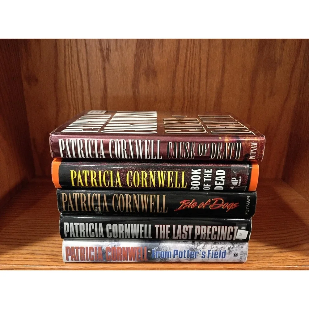 Patricia Cornwell Book Lot - 5 Hardcover Mystery books